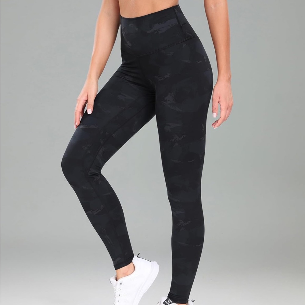 Amazon colorfulkoala Leggings